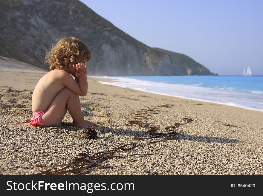 Child and the sea