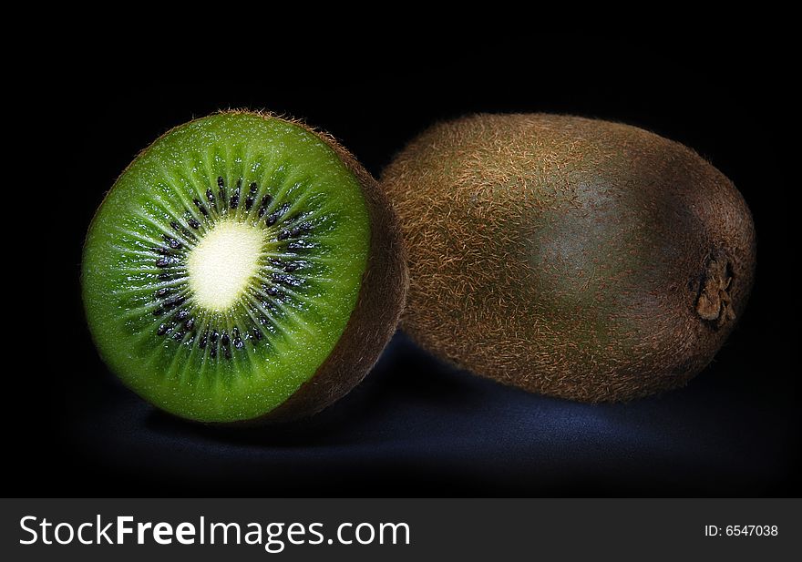 Close-up of a kiwi fruit