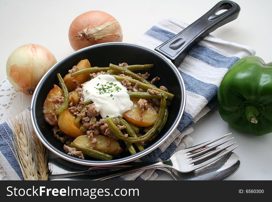 A fresh stew with meat, beans and potatoes