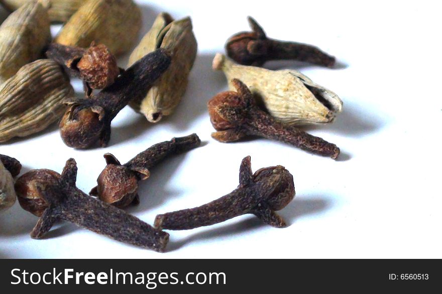 Cardamon And Cloves