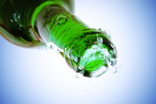 Water Splash Over Bottle Royalty Free Stock Image Water Splash Over Bottle Royalty Free Stock Image