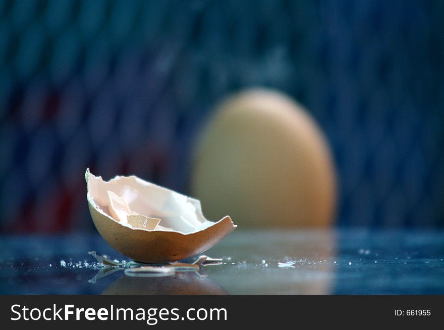 Easter eggs: with broken shell. Easter eggs: with broken shell