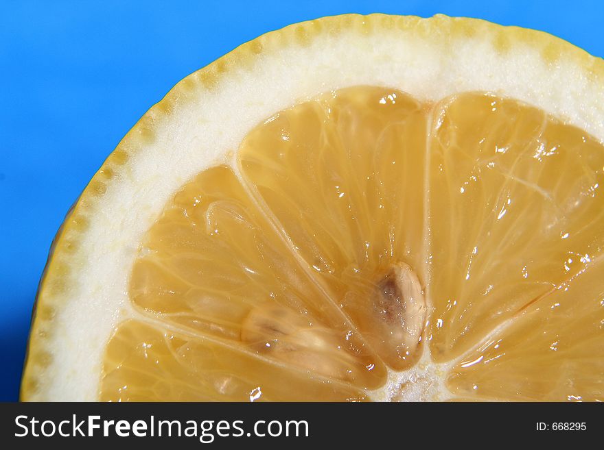 Slice of lemon