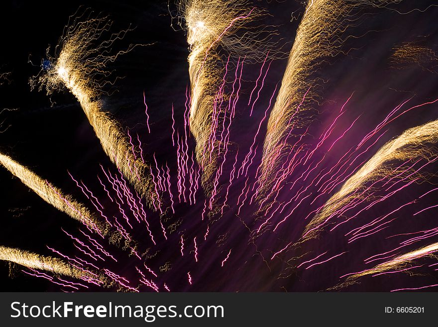 Fireworks show by Scarpato, Festa del borgo 2008 (Rimini, Italy). Fireworks show by Scarpato, Festa del borgo 2008 (Rimini, Italy)