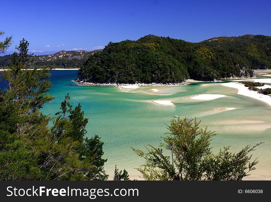 Torrent bay golden beach