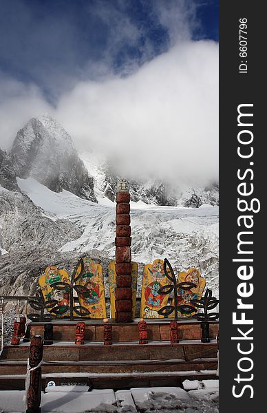 Yulong snow mountain shot in Yunnan, China