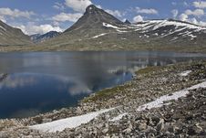Mountains With Lake Reflection In Norway Royalty Free Stock Photography Mountains With Lake Reflection In Norway Royalty Free Stock Photography