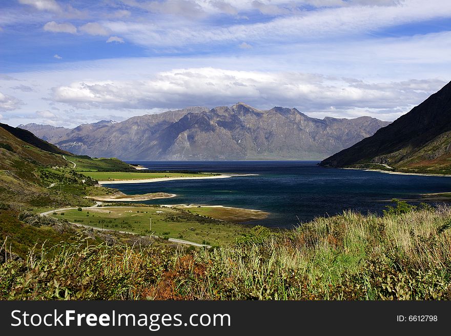 Picture was taken by Lake Hawea, New Zealand in Nov 2007.