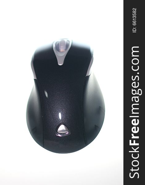 black wireless mouse on a white background