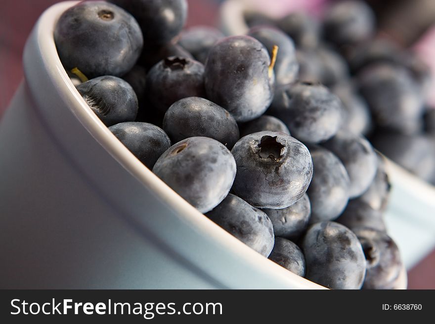 Close up of fresh blueberries in a dish