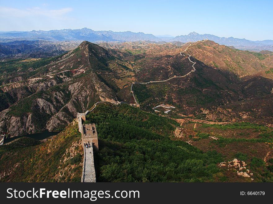 The Simatai Great Wall is celebrated for its steepness, queerness and intactness. The main tourist attractions include the Stairway to Heaven, the Fairy Tower, the Heaven Bridge and the Wangjinglou Tower.