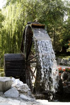 Ancient Waterwheel Royalty Free Stock Image Ancient Waterwheel Royalty Free Stock Image