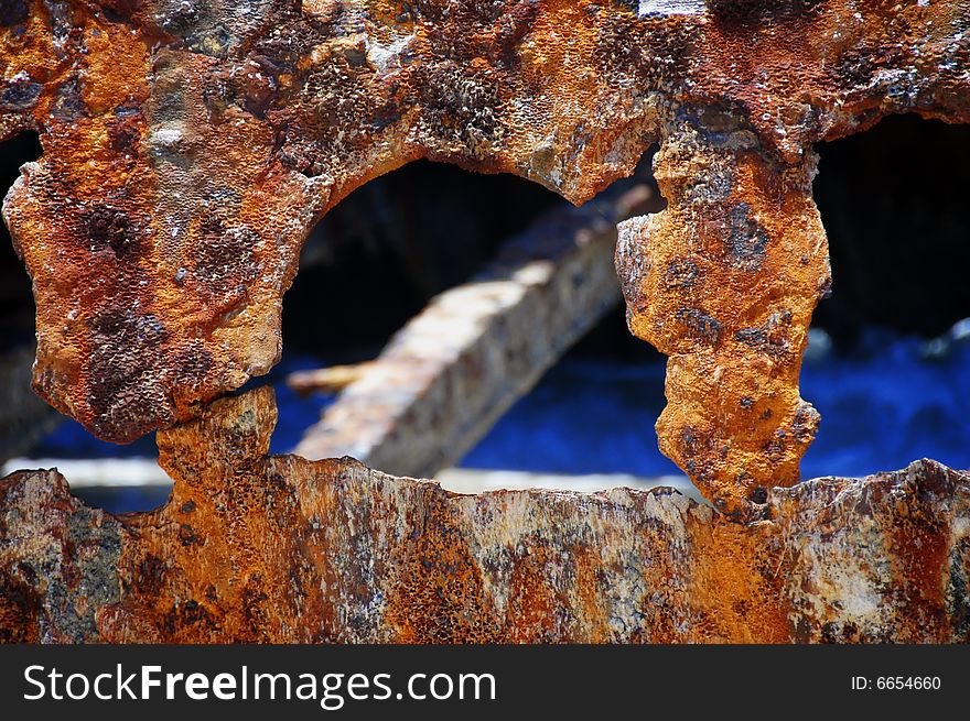 Rusty Shipwreck Hole - 1