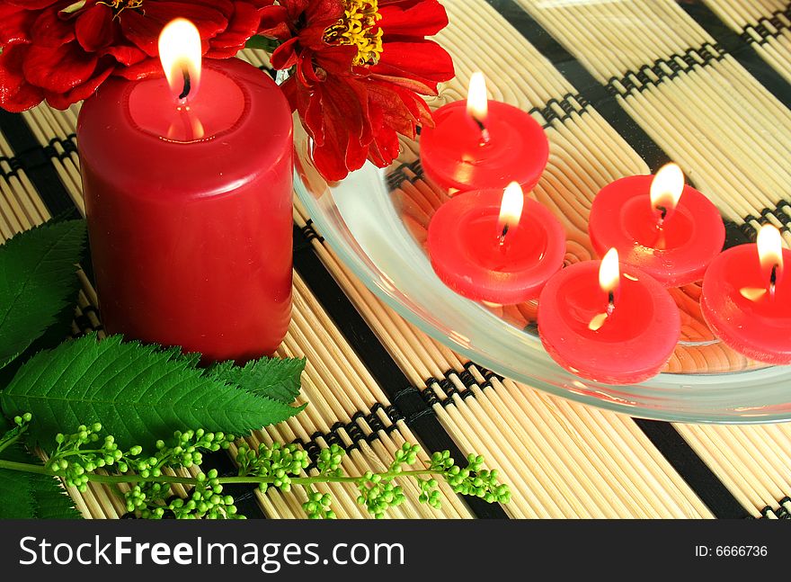 Candles with aroma of colors