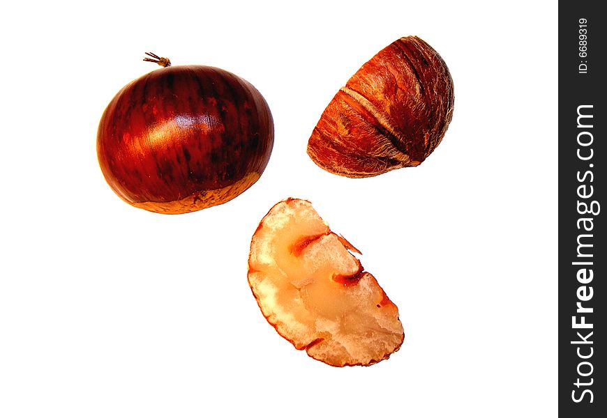 Chestnuts: one normal and two boiled. Chestnuts: one normal and two boiled.