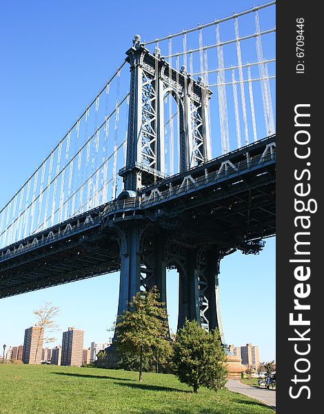 Park at the base of the Manhattan Bridge.