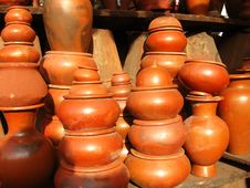 Earthen Pots Royalty Free Stock Images Earthen Pots Royalty Free Stock Images