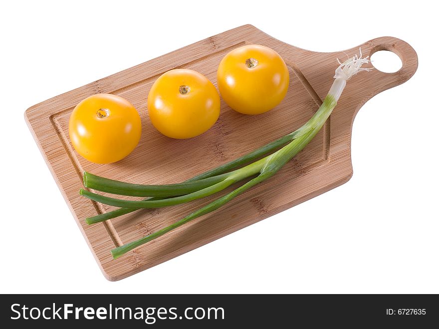 Onions and yellow tomatoes