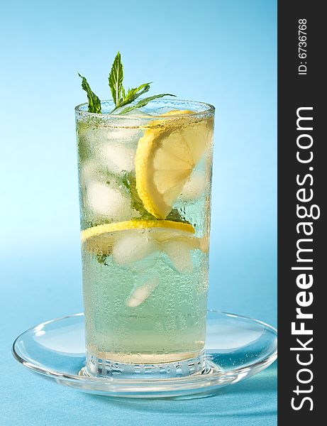 Drink series: cold tea with lemon and ice