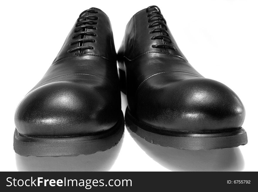 Black shoes. Season autumn/spring. Leather. Black shoes. Season autumn/spring. Leather.