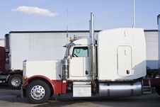 Parked Semi-truck Royalty Free Stock Photo Parked Semi-truck Royalty Free Stock Photo