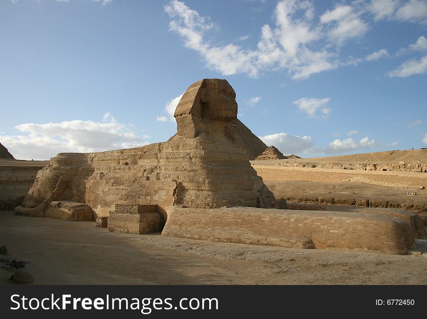 Egyptian sphinx is the world's most famous cultural heritage, which represents the ancient civilization.