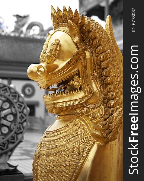 Thai Oriental Golden Lion Statue