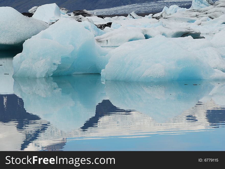 Iceberg in 'ice lagoon' bay, located at jokulsarlon bay in iceland. Iceberg in 'ice lagoon' bay, located at jokulsarlon bay in iceland