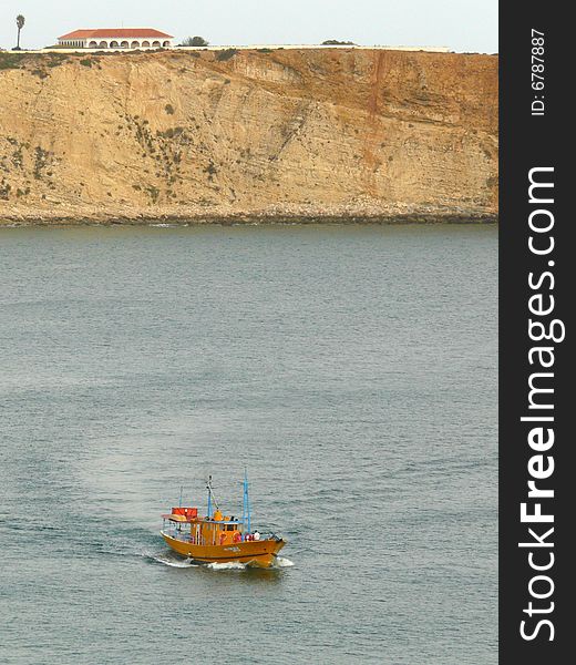 Boat in the bay of Sagres, South-west portugal. Boat in the bay of Sagres, South-west portugal