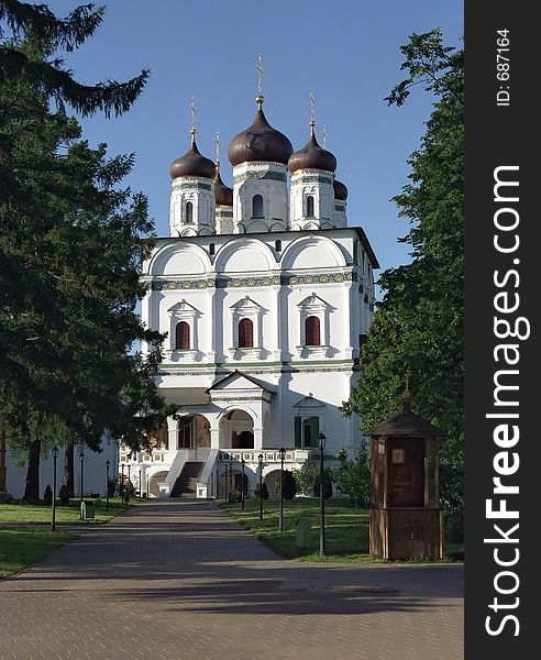 Iosifo-Volotskyi monastery. Moscow suburbs. Iosifo-Volotskyi monastery. Moscow suburbs