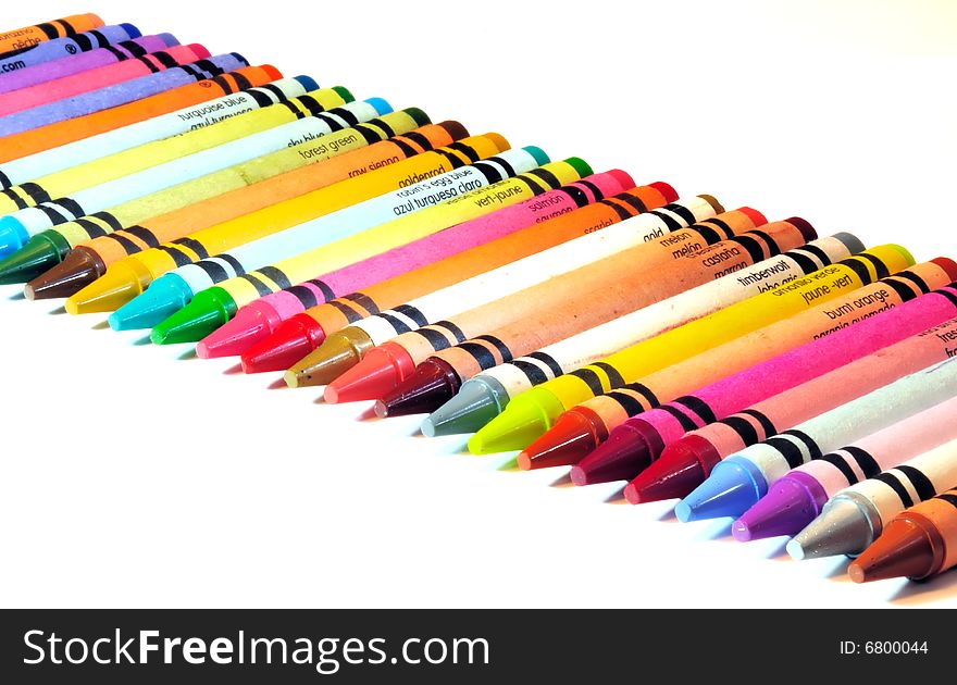 Color crayons in a straight line