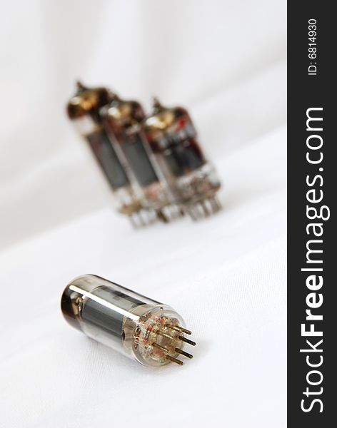 Vacuum tubes