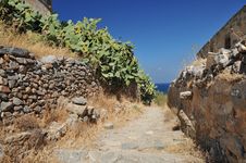 Spinalonga Stony Road Royalty Free Stock Images Spinalonga Stony Road Royalty Free Stock Images