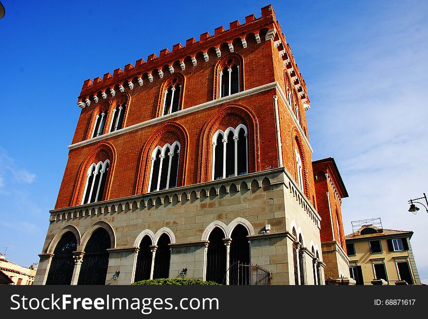 Ancient palace dating back to 1800