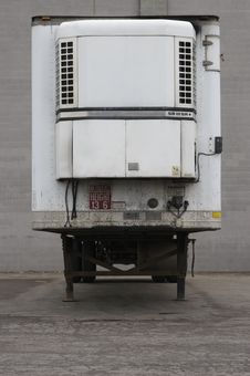 Trailer At Loading Dock Royalty Free Stock Photos Trailer At Loading Dock Royalty Free Stock Photos