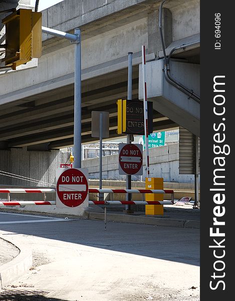 Do Not Enter Signs at HOV Enterance