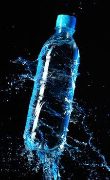 4,000+ Water Bottle Splash Stock Photos, Pictures & Royalty-Free