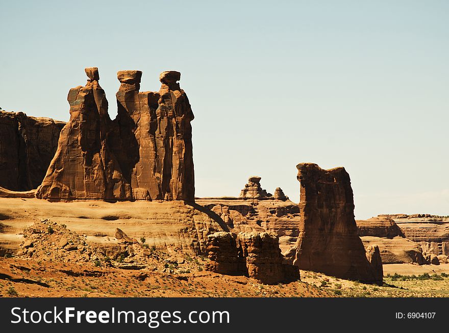 Three gossips arches national park