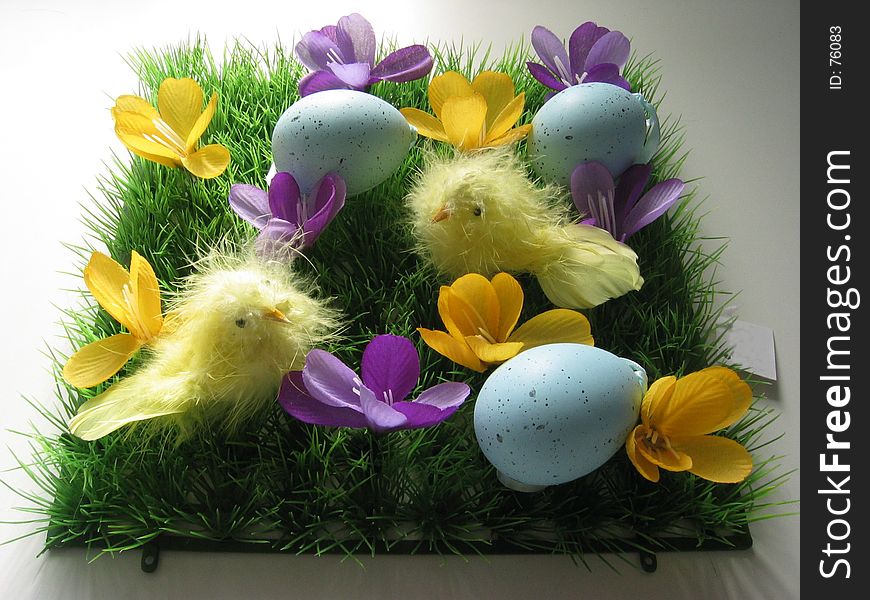 Colourful Easter arrangement