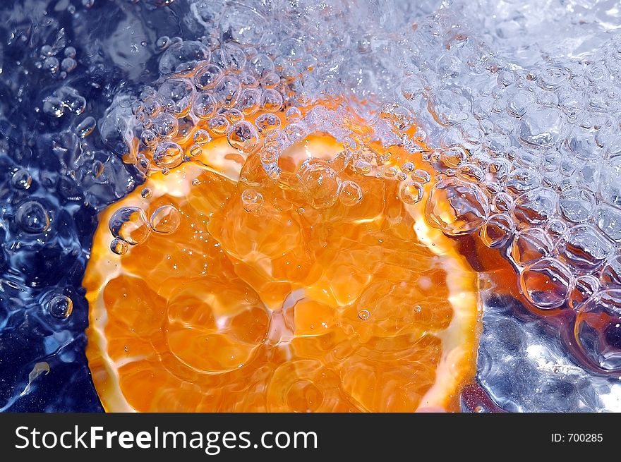 Orange in cold water