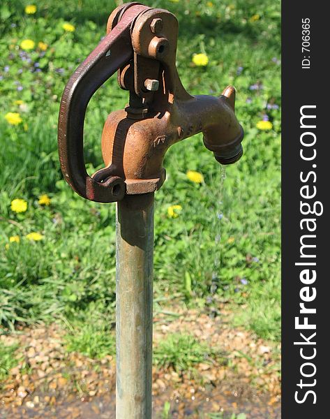 Water pump rusty handle pipe
