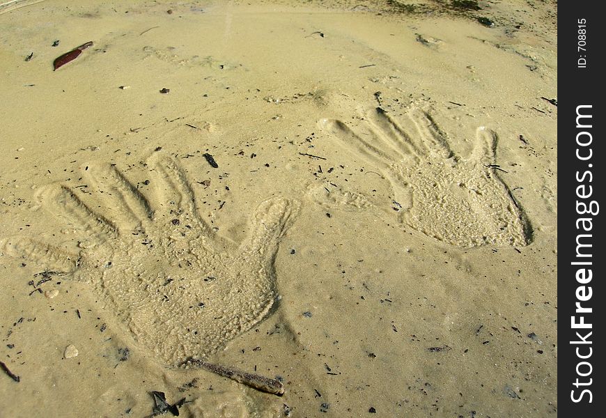 Shot of a couple of hand prints in the sand at Morrison Spring. Makes for a nice effect. Morrison Spring | Walton County | Florida