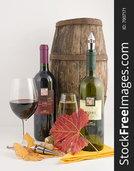 Italian wine to celebrate a good event. cheerfulness, happiness, celebration. Italian wine to celebrate a good event. cheerfulness, happiness, celebration