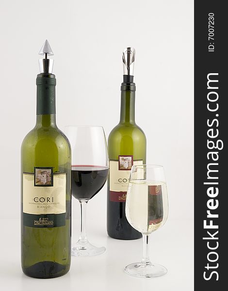 Italian wine to celebrate a good event. cheerfulness, happiness, celebration. Italian wine to celebrate a good event. cheerfulness, happiness, celebration