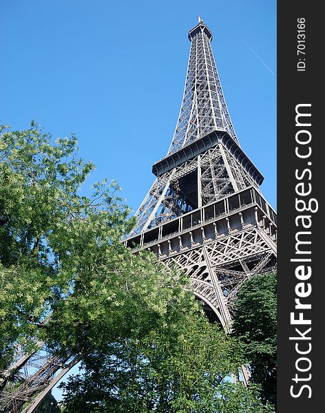 PARIS, FRANCE: Paris is one of the most popular tourist destinations in the world, with over 30 million foreign visitors per year. PARIS, FRANCE: Paris is one of the most popular tourist destinations in the world, with over 30 million foreign visitors per year.