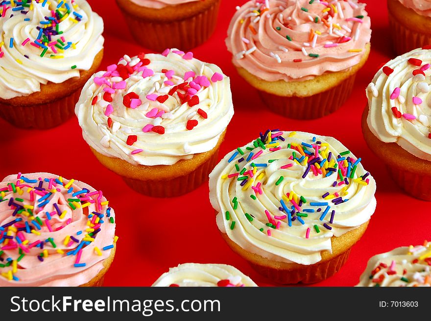 Pink And White Cupcakes