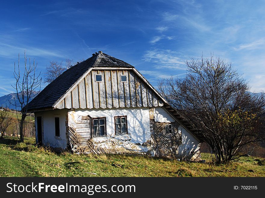 An old abandoned house in a village in Piatra Craiului mountains. An old abandoned house in a village in Piatra Craiului mountains.