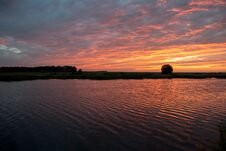 Sunrise On The Pond Royalty Free Stock Photos Sunrise On The Pond Royalty Free Stock Photos