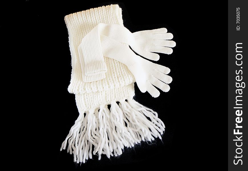 Knitted woolen scarf and gloves