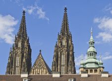 St.Vitus Cathedral Towers-Prague Castle Stock Photography St.Vitus Cathedral Towers-Prague Castle Stock Photography
